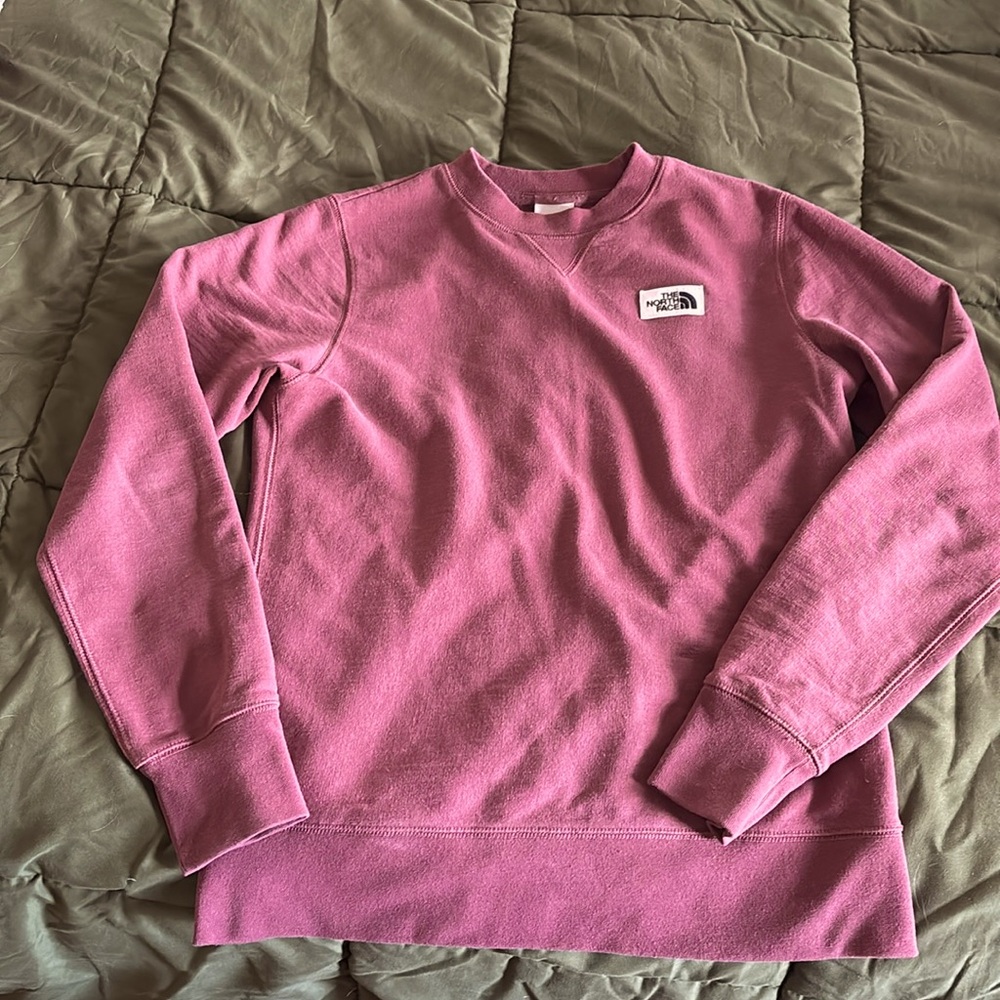 North Face crewneck MAUVE SLIGHTLY USED